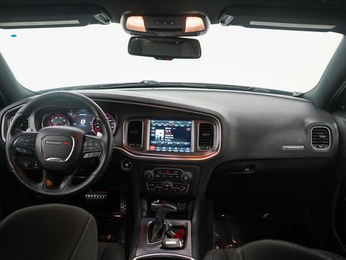 Used 2019 Dodge Charger Scat Pack RWD image 14