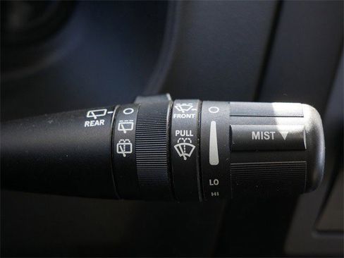 Used 2015 Jeep Patriot Latitude image 26