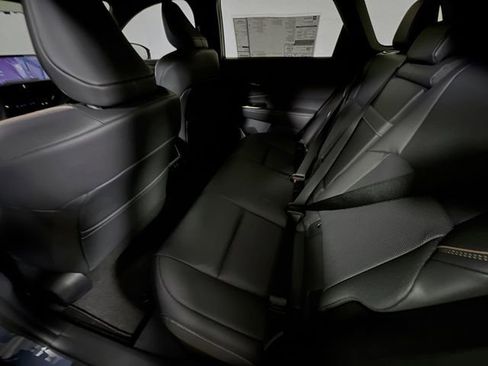 New 2025 Toyota Crown Signia image 26