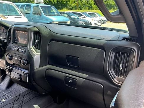 Used 2024 Chevrolet Silverado 1500 Custom AWD/4WD image 15