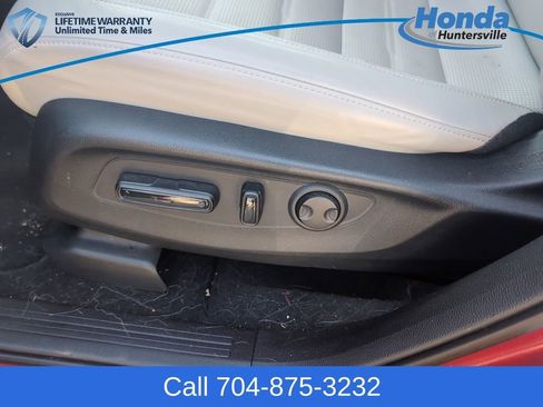 Used 2025 Honda CR-V EX-L image 22