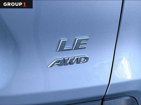 Used 2023 Toyota RAV4 LE image 10