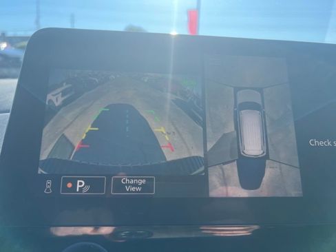 Used 2024 Nissan Armada SL w/ Midnight Edition Package image 13