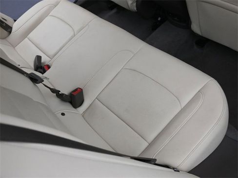 Used 2024 Chevrolet Malibu LT image 30