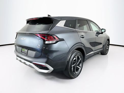 Used 2023 Kia Sportage LX AWD/4WD image 9