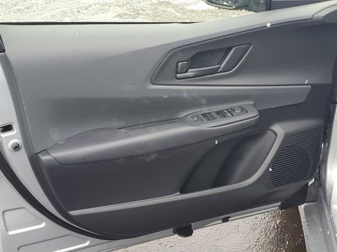 New 2026 Toyota Prius LE image 8