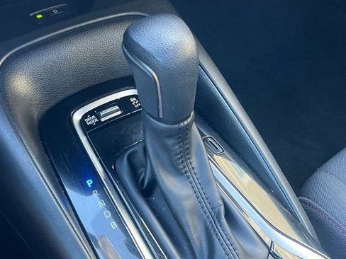 Used 2024 Toyota Corolla SE w/ SE Premium Package image 23