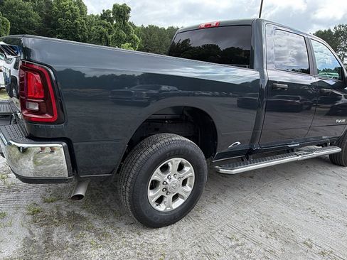 Used 2026 RAM 2500 Big Horn AWD/4WD image 8