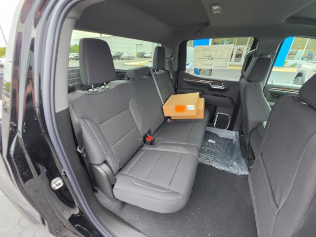 New 2026 Chevrolet Silverado 1500 RST w/ Z71 Off-Road Package AWD/4WD image 15
