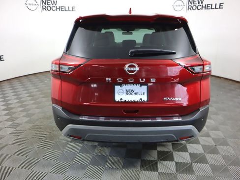 Used 2023 Nissan Rogue SV AWD/4WD image 6