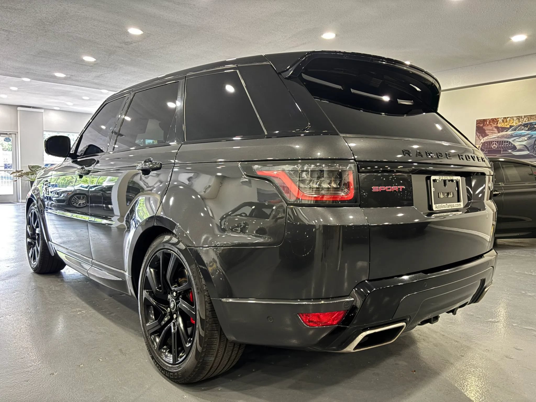 Used 2019 Land Rover Range Rover Sport HSE Dynamic AWD/4WD image 5