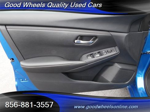 Used 2024 Nissan Sentra SV image 23