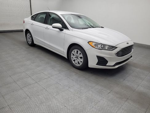 Used 2019 Ford Fusion S FWD image 11