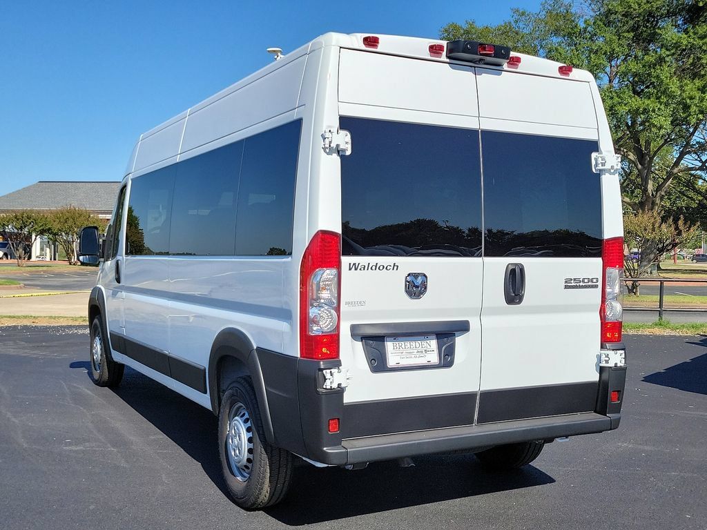 New 2024 RAM ProMaster 2500 w/ Convenience Group FWD image 4