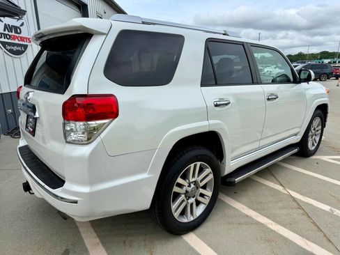 Used 2011 Toyota 4Runner Limited AWD/4WD image 8