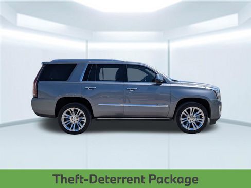Used 2020 Cadillac Escalade Premium Luxury w/ LPO, Radiant Package RWD image 8