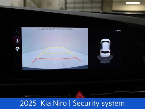 Certified 2025 Kia Niro EX FWD image 18