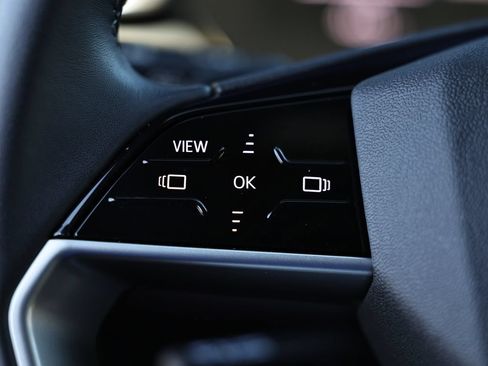 Certified 2025 Audi Q5 Premium w/ Convenience Package AWD/4WD image 31