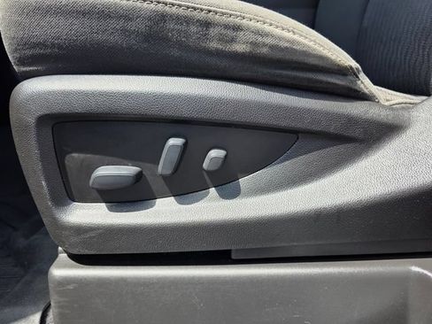 Used 2019 Chevrolet Tahoe LS AWD/4WD image 15