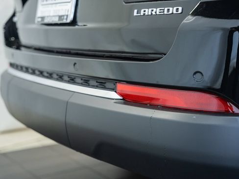 New 2026 Jeep Grand Cherokee L Laredo AWD/4WD image 7