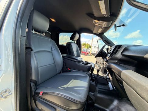 Used 2023 RAM 5500 Tradesman image 21