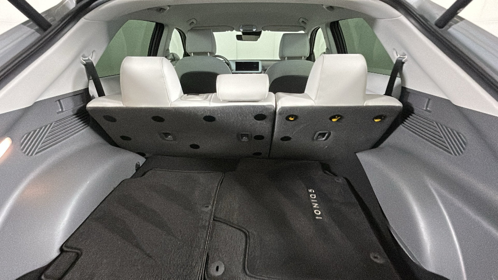 Used 2023 Hyundai Ioniq 5 SEL w/ Cargo Package AWD/4WD image 35