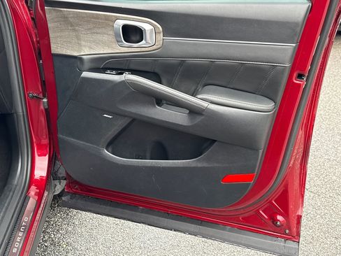 Used 2023 Kia Sorento SX Prestige image 14