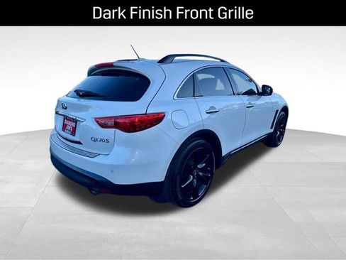 Used 2017 INFINITI QX70 AWD w/ Premium Package image 25