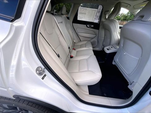 New 2026 Volvo XC60 T8 Ultra w/ Climate Package PRO AWD/4WD image 27