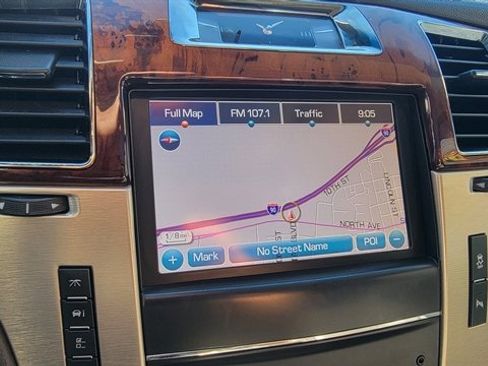 Used 2014 Cadillac Escalade ESV Platinum image 28