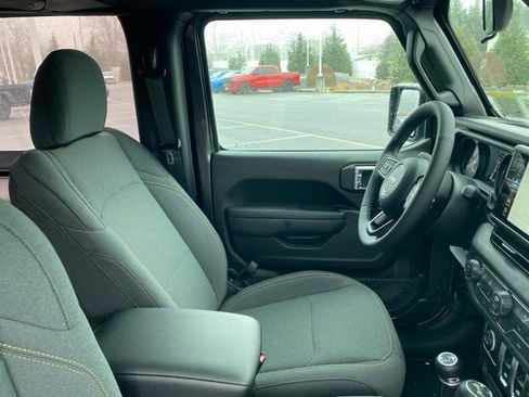 New 2026 Jeep Wrangler Sport AWD/4WD image 31