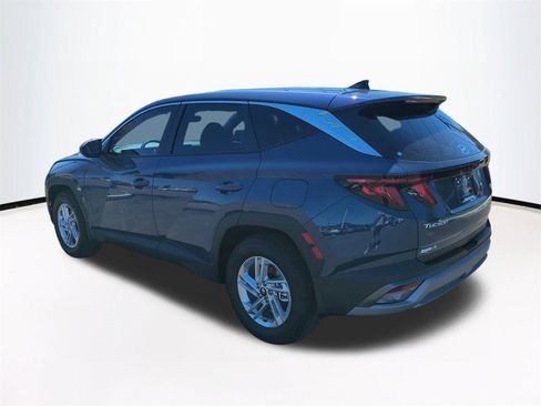 New 2026 Hyundai Tucson SE image 7