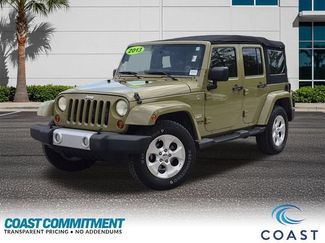 Used 2013 Jeep Wrangler Unlimited Sahara w/ Connectivity Group AWD/4WD video 1