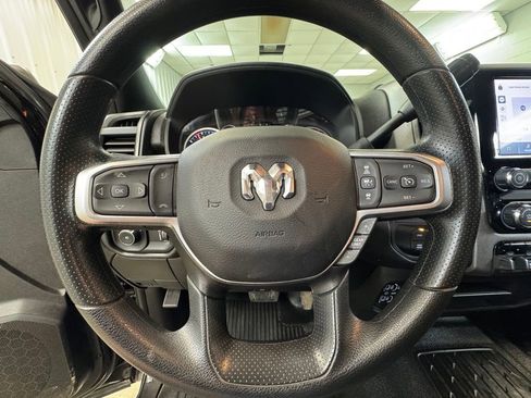 Used 2025 RAM 3500 Tradesman w/ Chrome Appearance Group AWD/4WD image 30