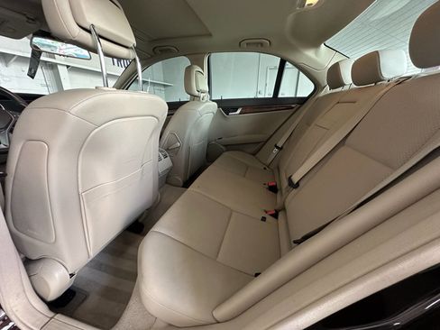 Used 2012 Mercedes-Benz C 250 Sedan image 24