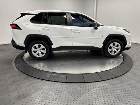 Used 2023 Toyota RAV4 LE AWD/4WD image 15
