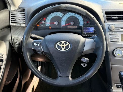 Used 2011 Toyota Camry SE image 15