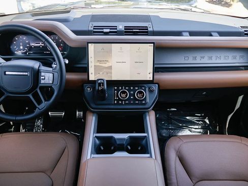 New 2026 Land Rover Defender 130 V8 AWD/4WD image 12