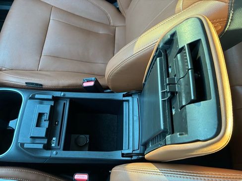 Used 2022 Subaru Legacy Touring XT image 34