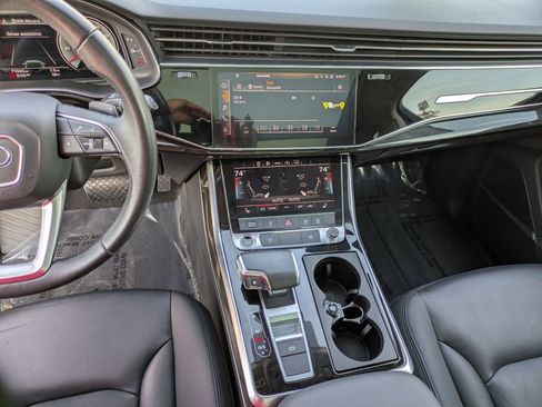 Used 2021 Audi Q7 2.0T Premium Plus w/ Premium Plus Package image 22