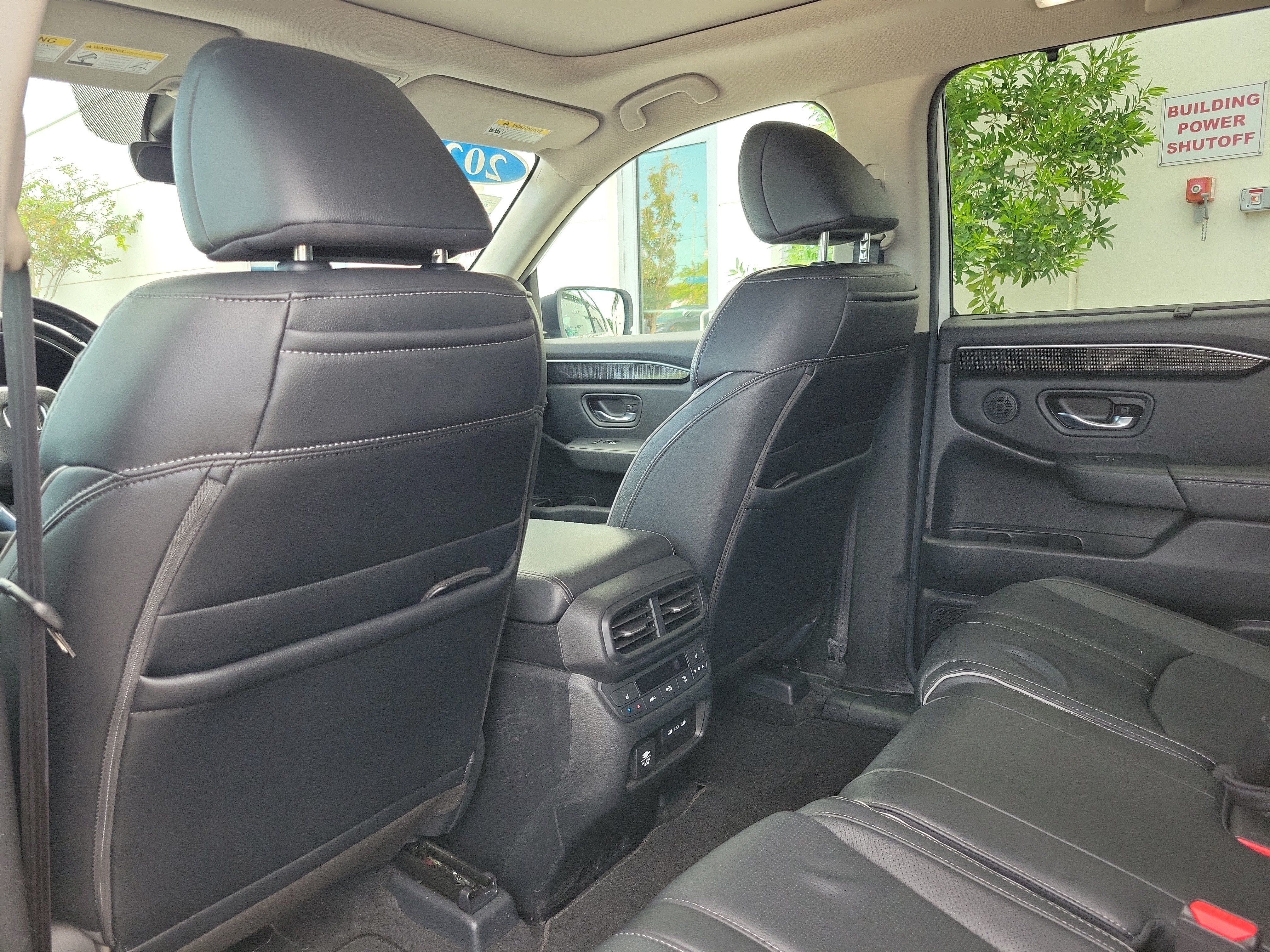 Used 2024 Honda Pilot Elite image 16