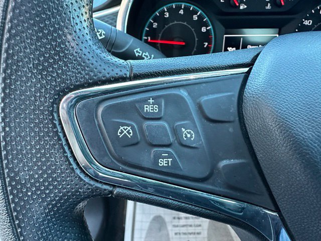 Used 2020 Chevrolet Malibu LT FWD image 16