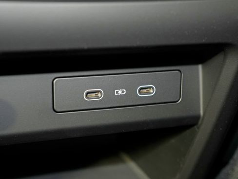 New 2026 Porsche Cayenne image 38