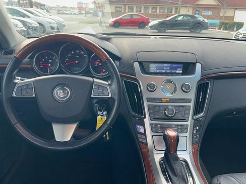 Used 2011 Cadillac CTS Luxury image 10