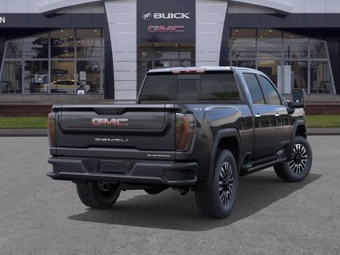 New 2026 GMC Sierra 3500 Denali Ultimate AWD/4WD image 4