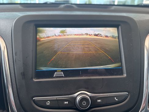 Used 2019 Chevrolet Equinox LT FWD image 30