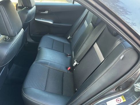Used 2012 Toyota Camry SE image 16