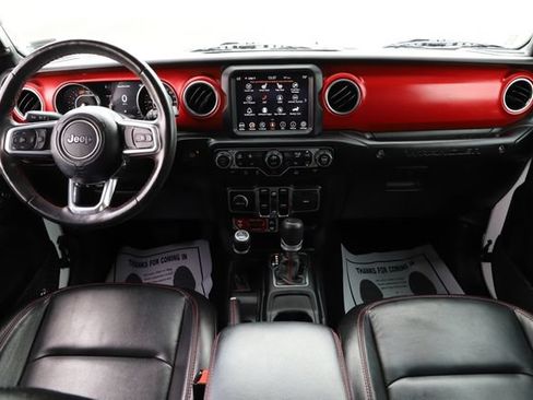 Used 2023 Jeep Wrangler Unlimited Rubicon w/ Cold Weather Group AWD/4WD image 25