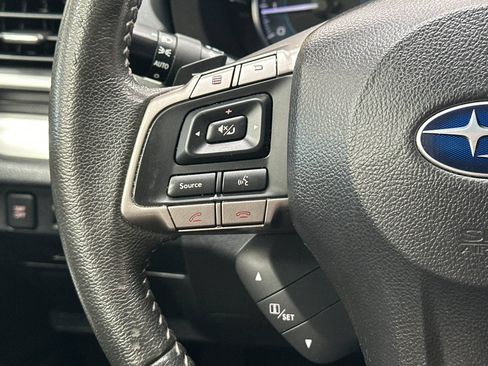 Used 2015 Subaru Crosstrek 2.0i Limited AWD/4WD image 30