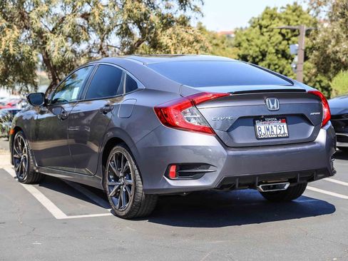 Used 2019 Honda Civic Sport image 6